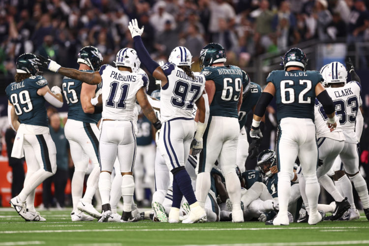 Photo by Kevin Sabitus/Getty Images